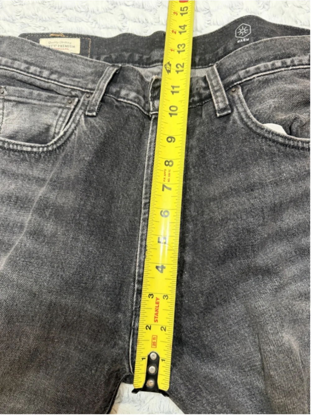 Levi's Premium Men's Gray Dark Wash Straight Regular Fit Denim Jeans 5-Pocket